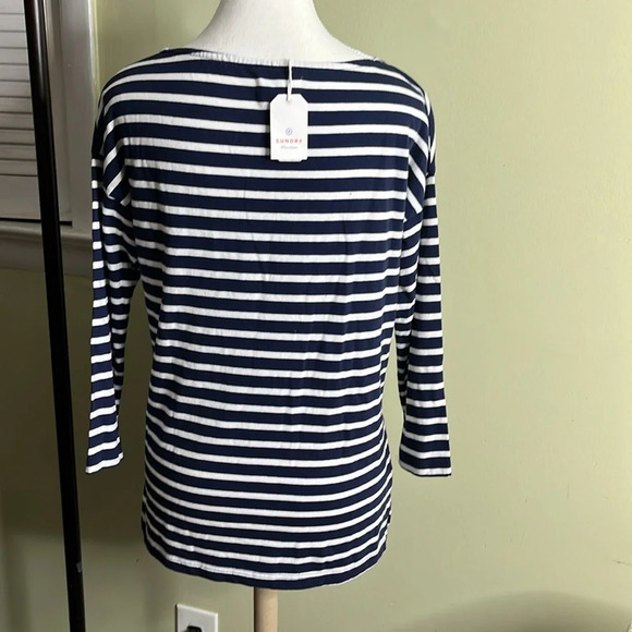 Sundry Maritime ‘Let’s French’ stripes 3/4 sleeve top - Picture 3 of 17